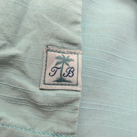 Chemise Hawaïenne Tommy Bahama LG 90% Soie Vert Pâle Boutons Bois