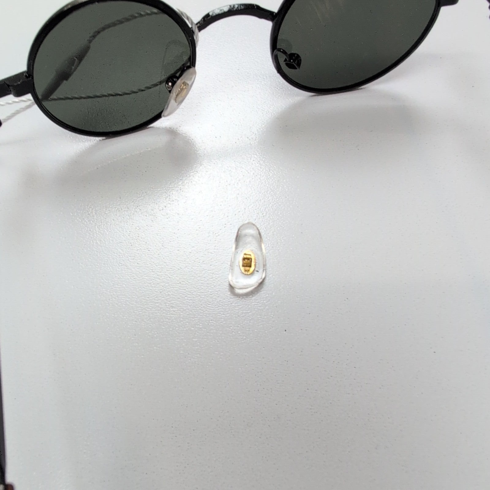 Lunettes de soleil Rondes Hippie Y2K 2 Branches Fines Métal