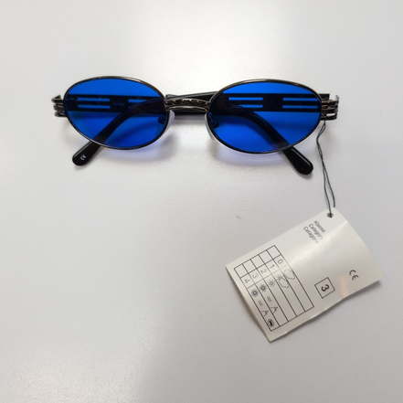 Lunettes de soleil Y2K Ovales Métal Gris Foncé Chromé Branches Larges Bleu
