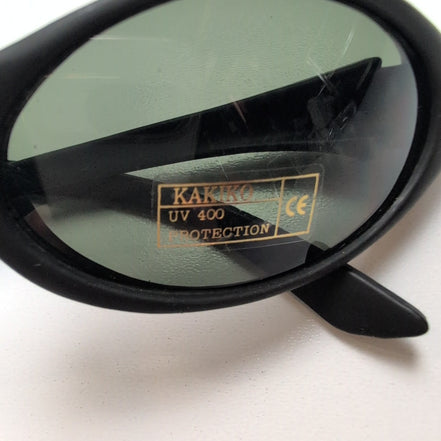 Lunettes de soleil Kakiko Y2K Ovales Branches Semi-Larges Noir Mat