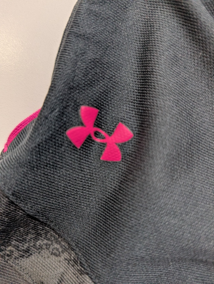 Short Under Armour Rose & Noir avec 2 Poches - Femme Taille M