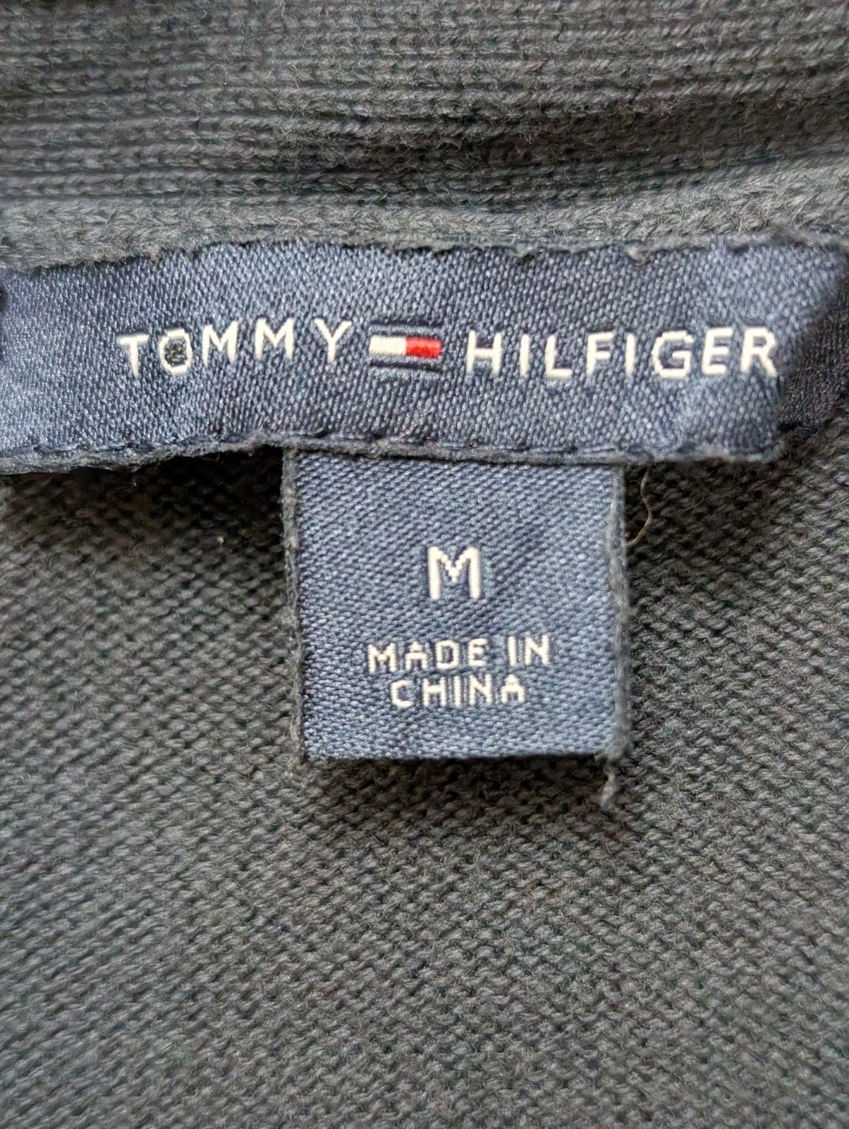 Pull Fin Tommy Hilfiger Femme Col V Bleu Marine Taille M Logo Brodé