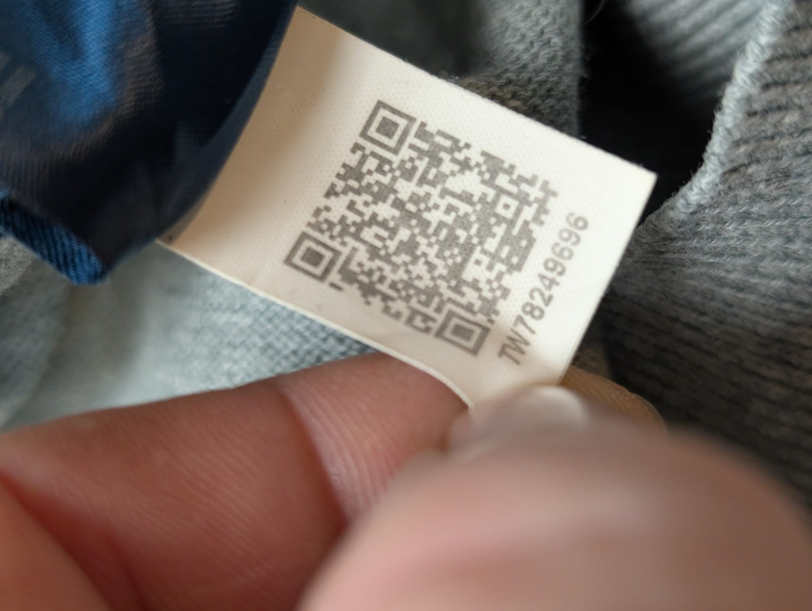 Pull Tommy Hilfiger - Col V - Gris - Taille XL/XXL