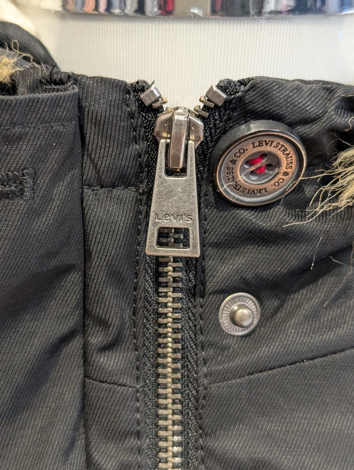 Parka levis noir capuche sherpa Nylon Femme M TBE | 295BSR
