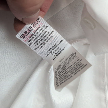 Chemise HENBURY S/M 14 1/2 blanche unie coton polyester neuve sans étiquette