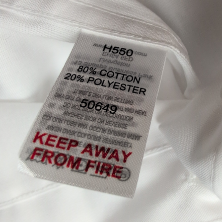 Chemise HENBURY S/M 14 1/2 blanche unie coton polyester neuve sans étiquette