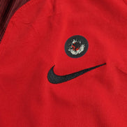 T-shirt Nike Dri-Fit Jersey Vintage Rouge Logo Brodé - Taille XL
