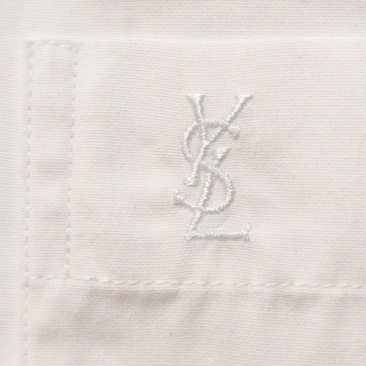 Chemise YVES SAINT LAURENT Blanc Uni Taille 39 M/L Logo Brodé Manches Longues