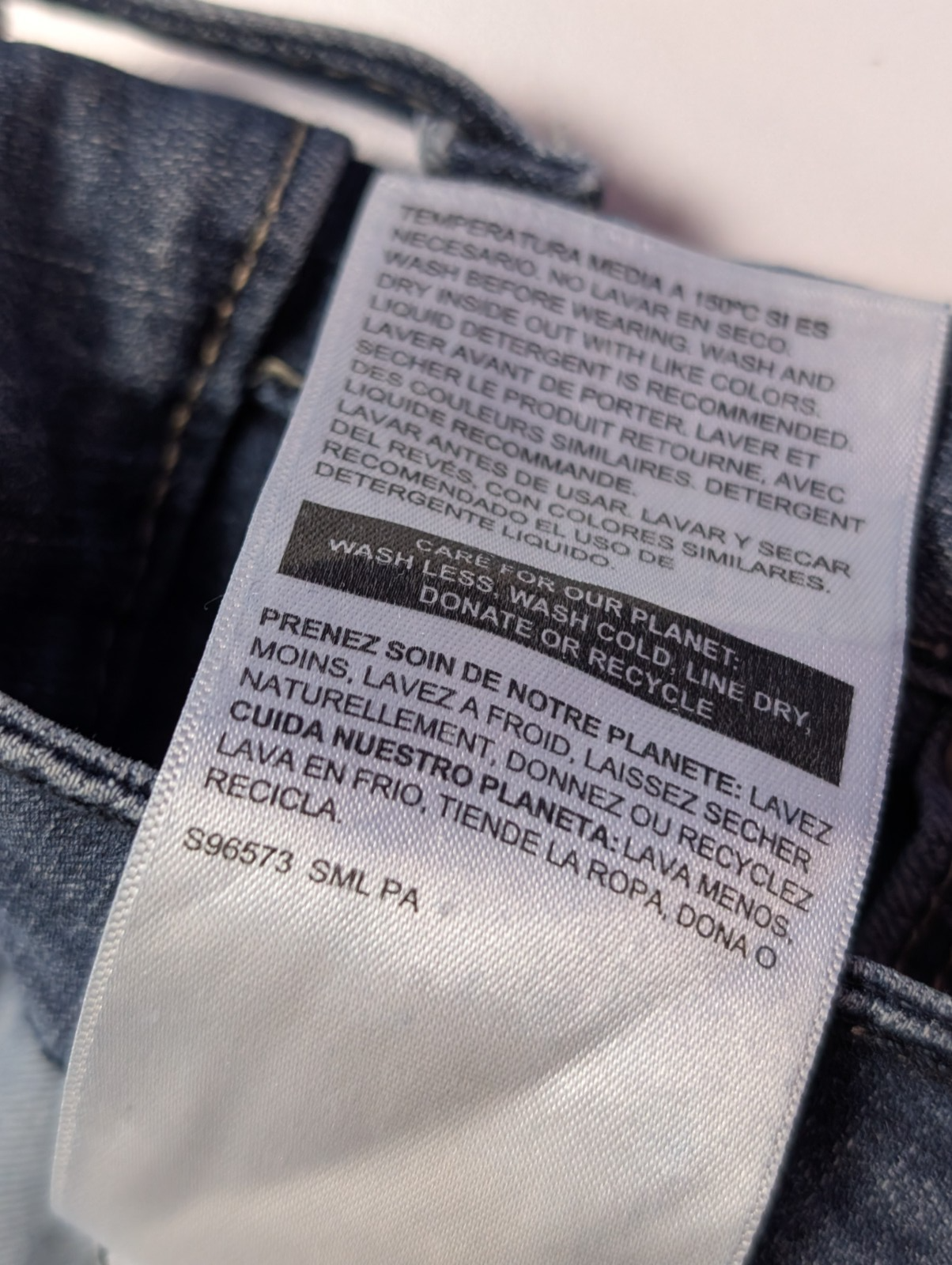 Jean Levi's Signature Femme Bleu Ultra Stretch W33 L30 État Impeccable
