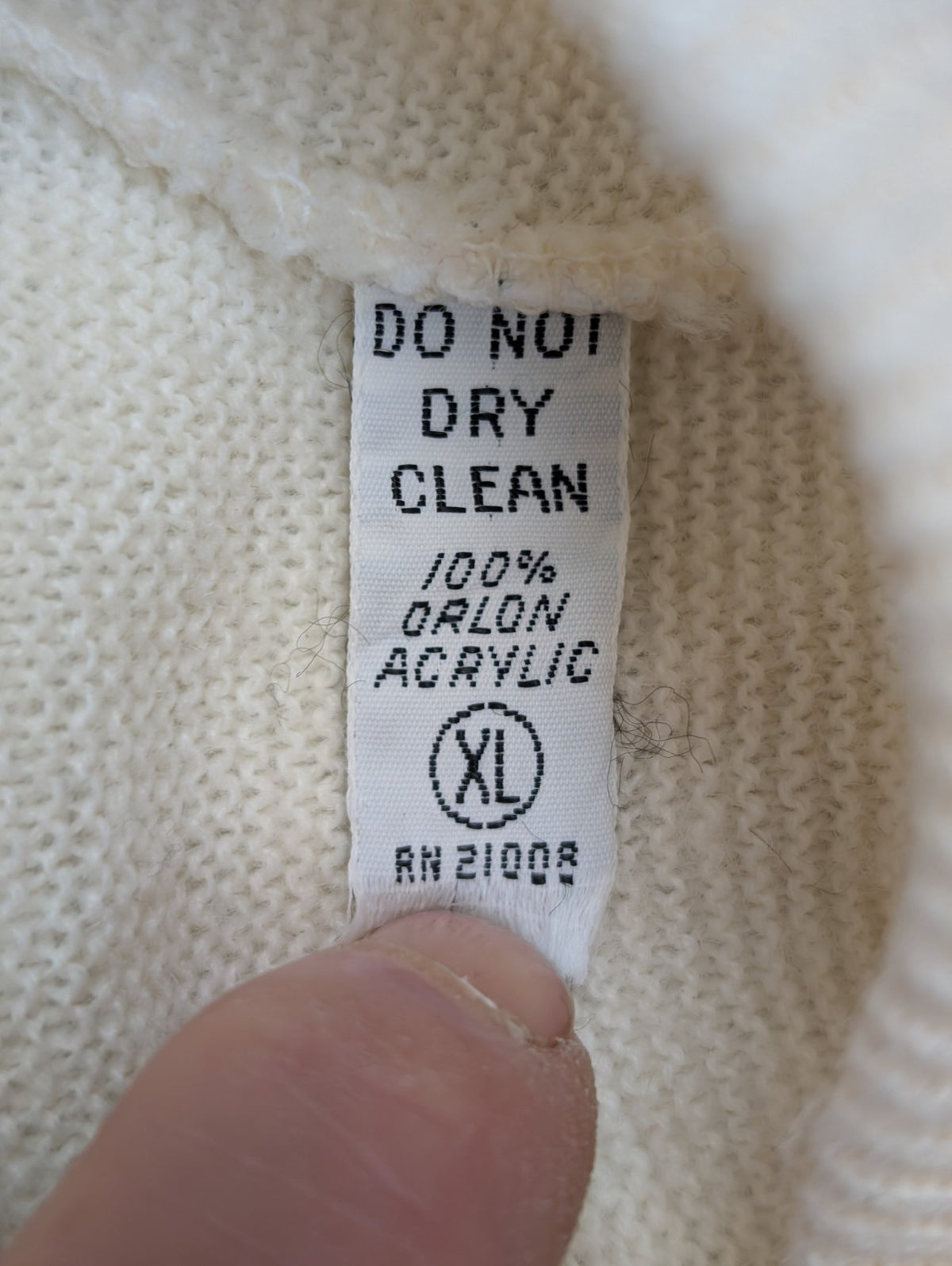 Pull Vintage IZOD Lacoste L crème col V crocodile brodé style preppy Made in USA