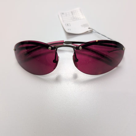 Lunettes de soleil bordeaux monture métal ovale branches fines