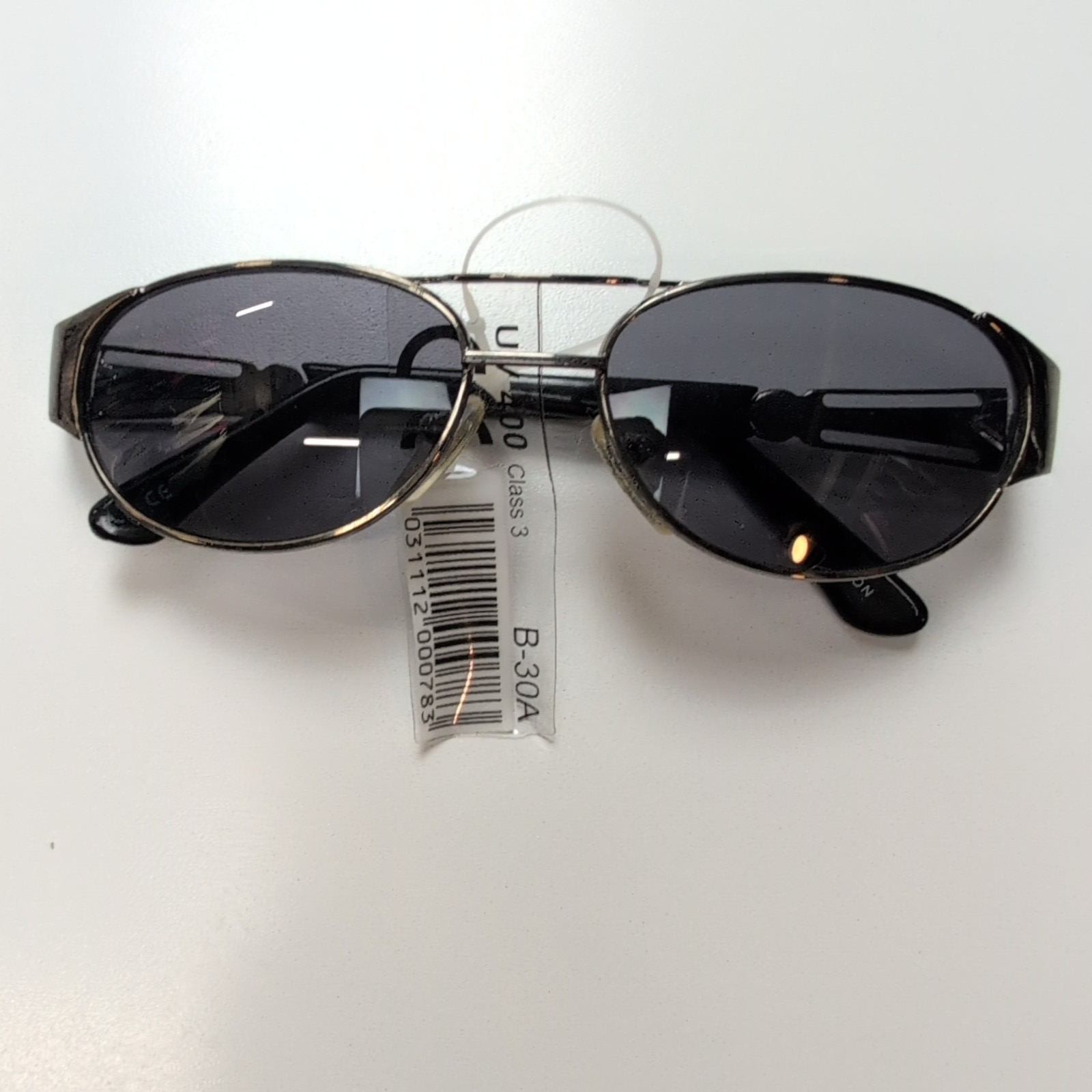 Lunettes de soleil Y2K Ovales Métal Chromé Gris Foncé Branches Larges
