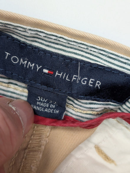 Pantalon chino Tommy Hilfiger beige taille W30xL32 #26ct