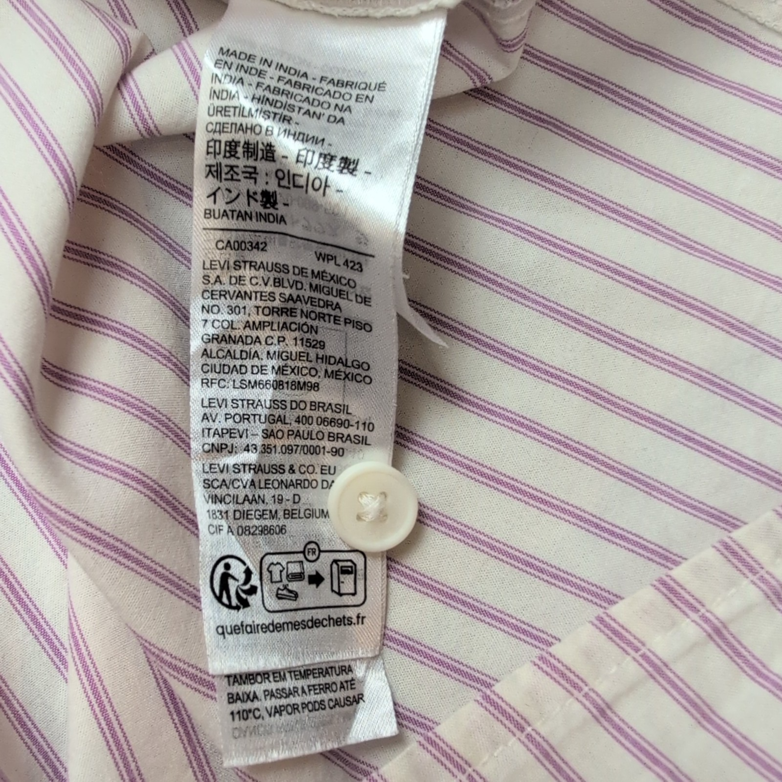 Chemise LEVI'S Homme XL Blanche à Rayures Violettes Coupe Courte