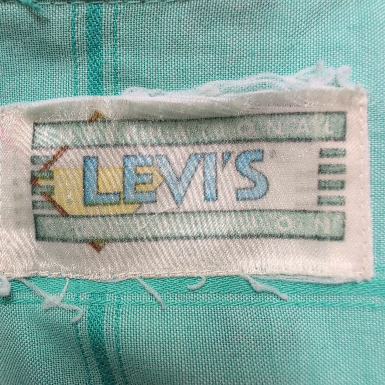 Chemise LEVI'S International Homme M Verte à Papillons Relief Tissu Gaufré