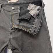 Jean Levi's 710 Super Skinny Femme Noir W30 L30 T38 - Look Grunge