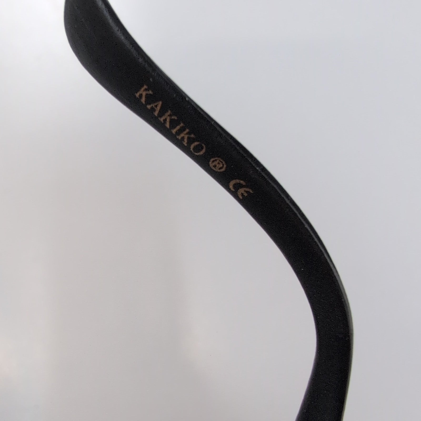 Lunettes de soleil Kakiko Y2K branche large noir mat miroir 🌪️