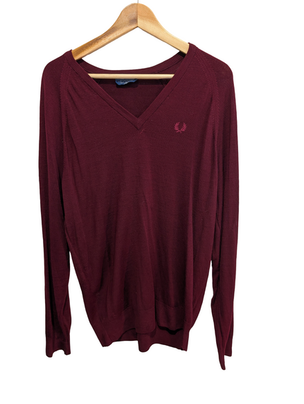 Pull Fred Perry L bordeaux 100% laine d'agneau col V Made in England