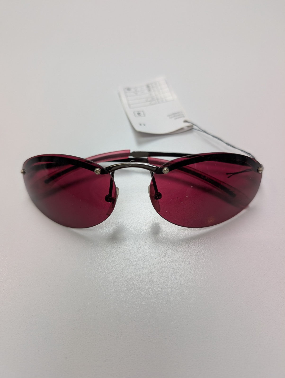 Lunettes de soleil Y2K Ovales Métal Chrome Détail Cœur Strass