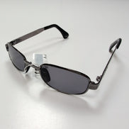 Lunettes de soleil Y2K Carrées Métal Chromé Gris Foncé Branches Larges