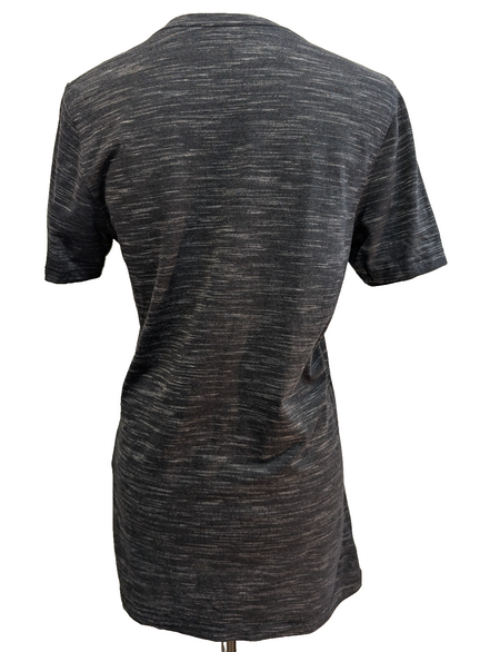 T-shirt Long Under Armour Femme Col V Noir et Gris Mat Taille S