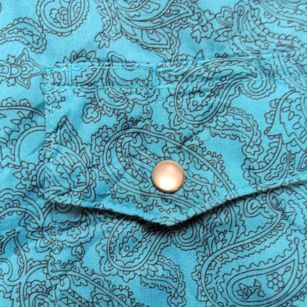Chemise Wrangler Manches Courtes Bleu Ciel à Poches Motif Paisley Taille L