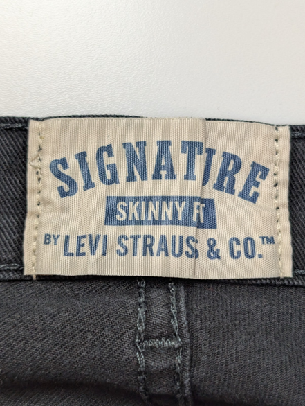 Jean Levi's Signature Femme Noir Profond Stretch Skinny Fit T36 W26 L30 Chic