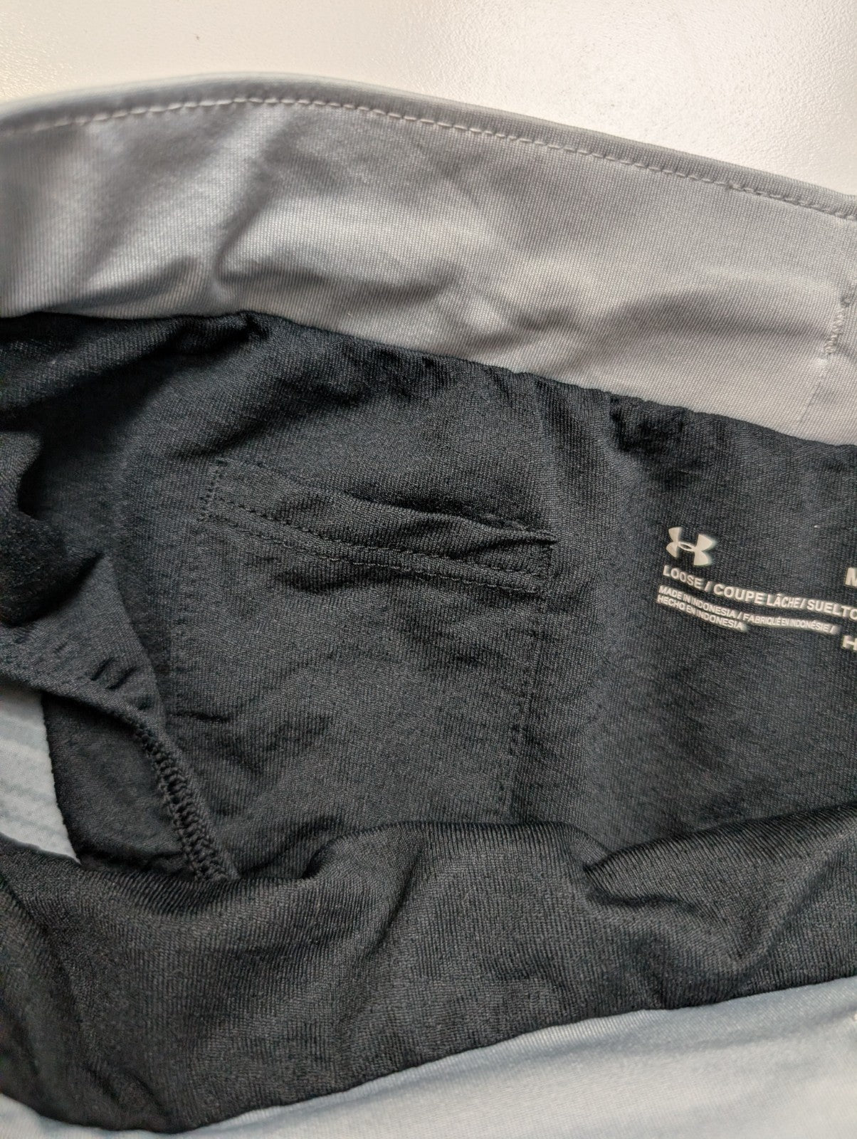 Short Under Armour HeatGear Noir & Gris Motif - Femme Taille M