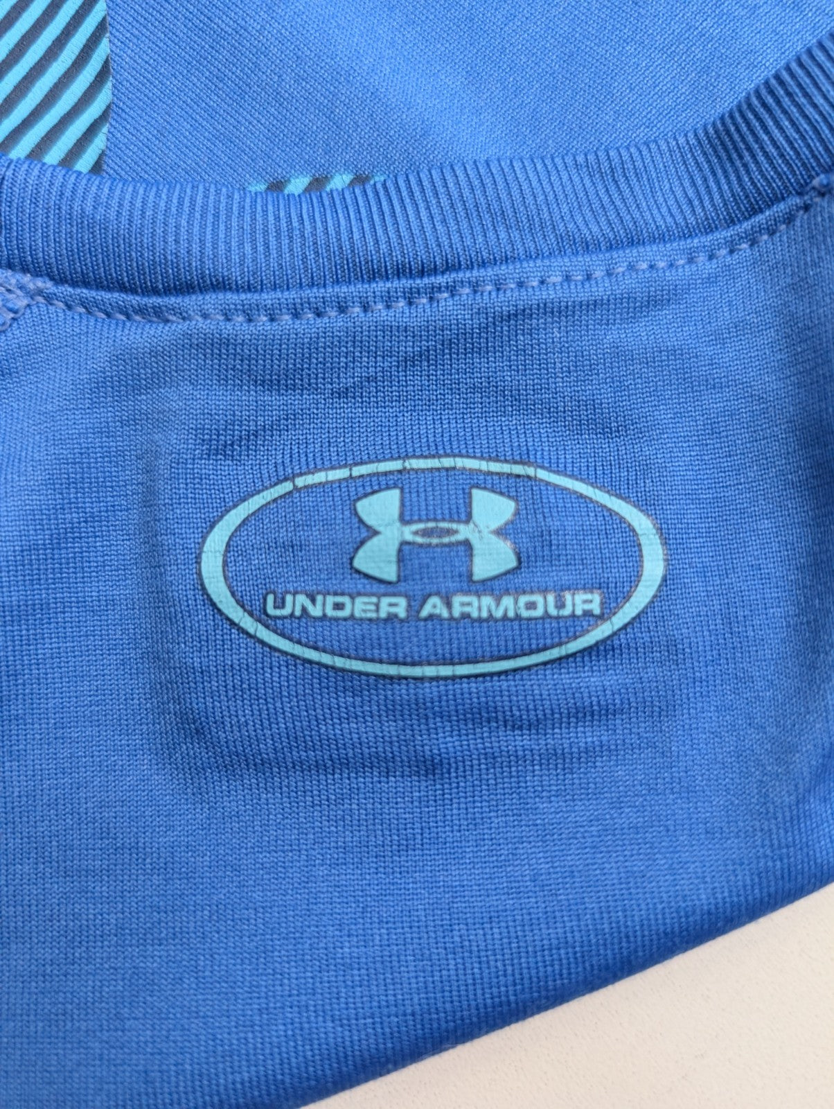 T-shirt de Sport Under Armour HeatGear Bleu Grand Logo Femme Taille S/M