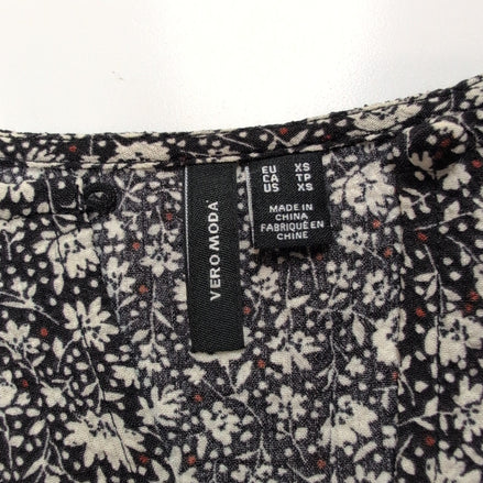 Haut Femme Vero Moda Taille XS Noir Fleuri Blanc Manches Bouffantes Neuf