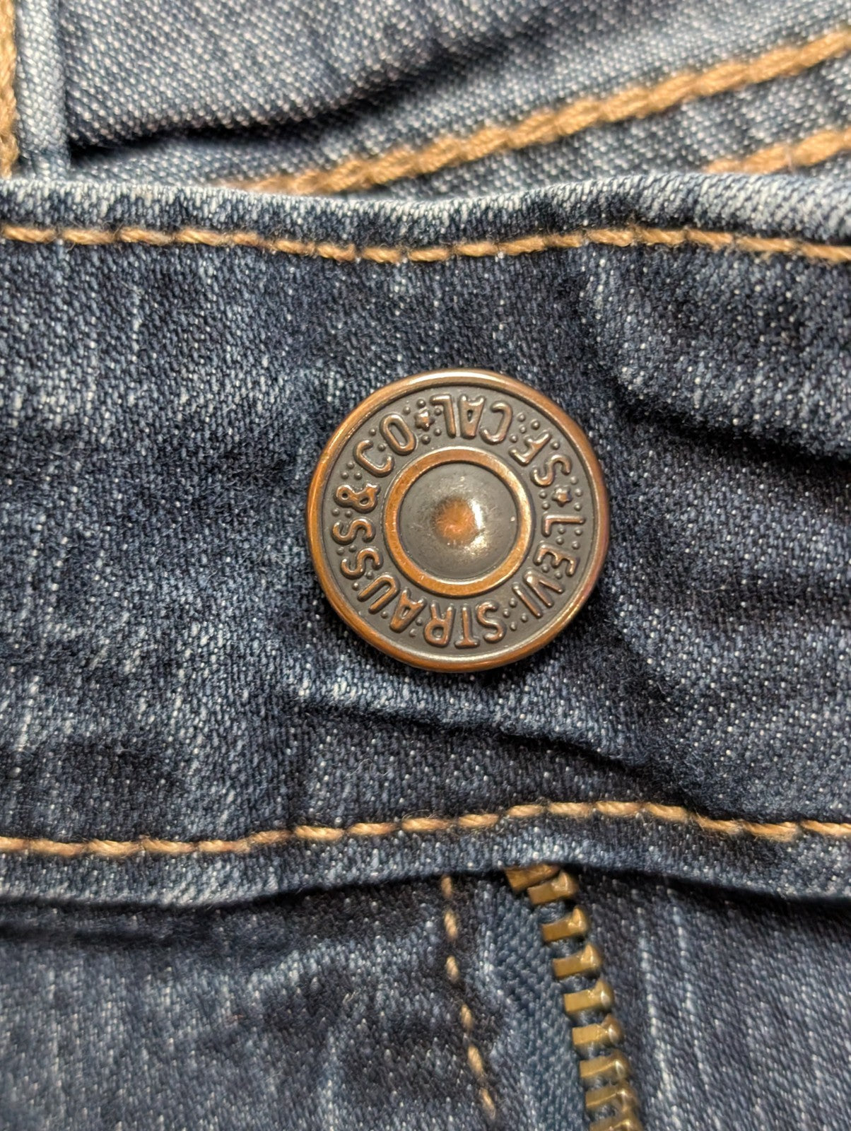 Jean Levi's Femme Bleu Denim Ultra Stretch W31 L30 Intemporel