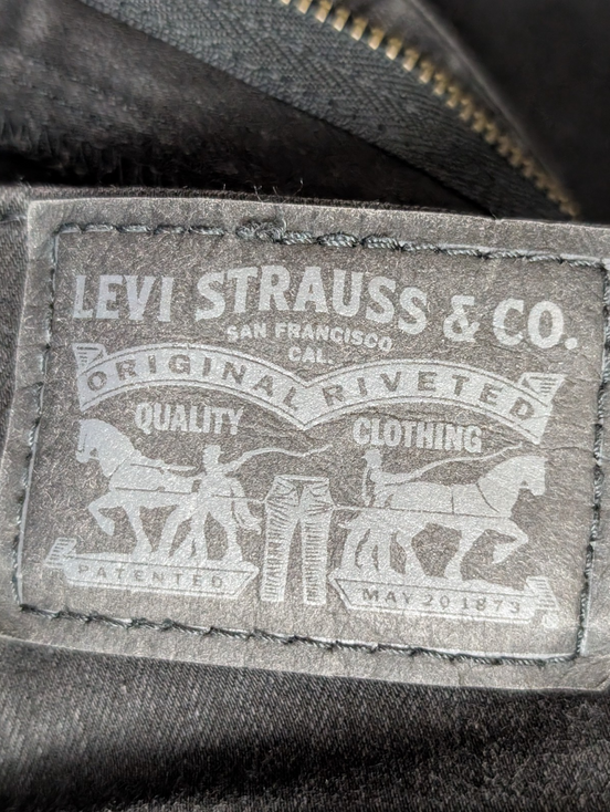 Jean Levi's Femme Noir Classic Straight Ultra Stretch W27 L32 Élégant 🌟👖