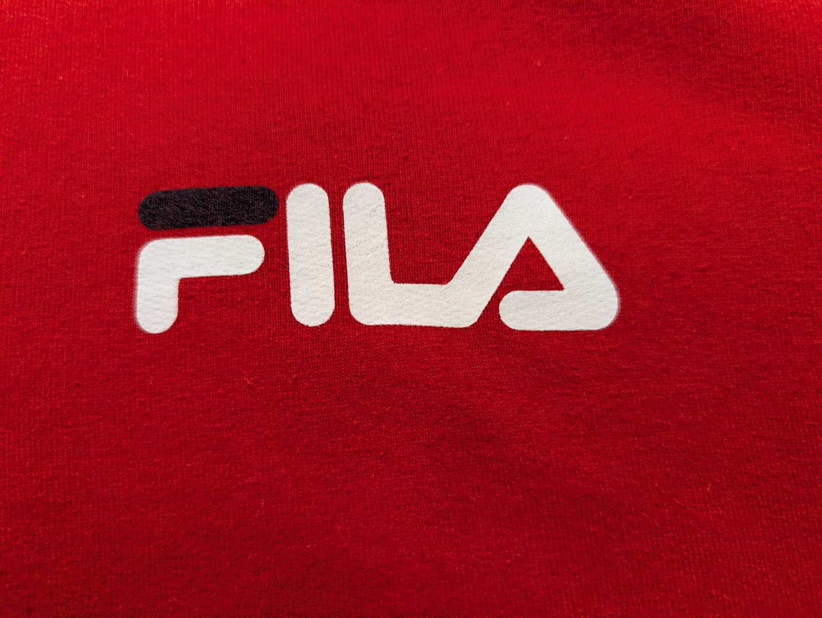 Sweat Fila Vintage T. M Col Rond Rouge | Multi-Logos Manches | TBE