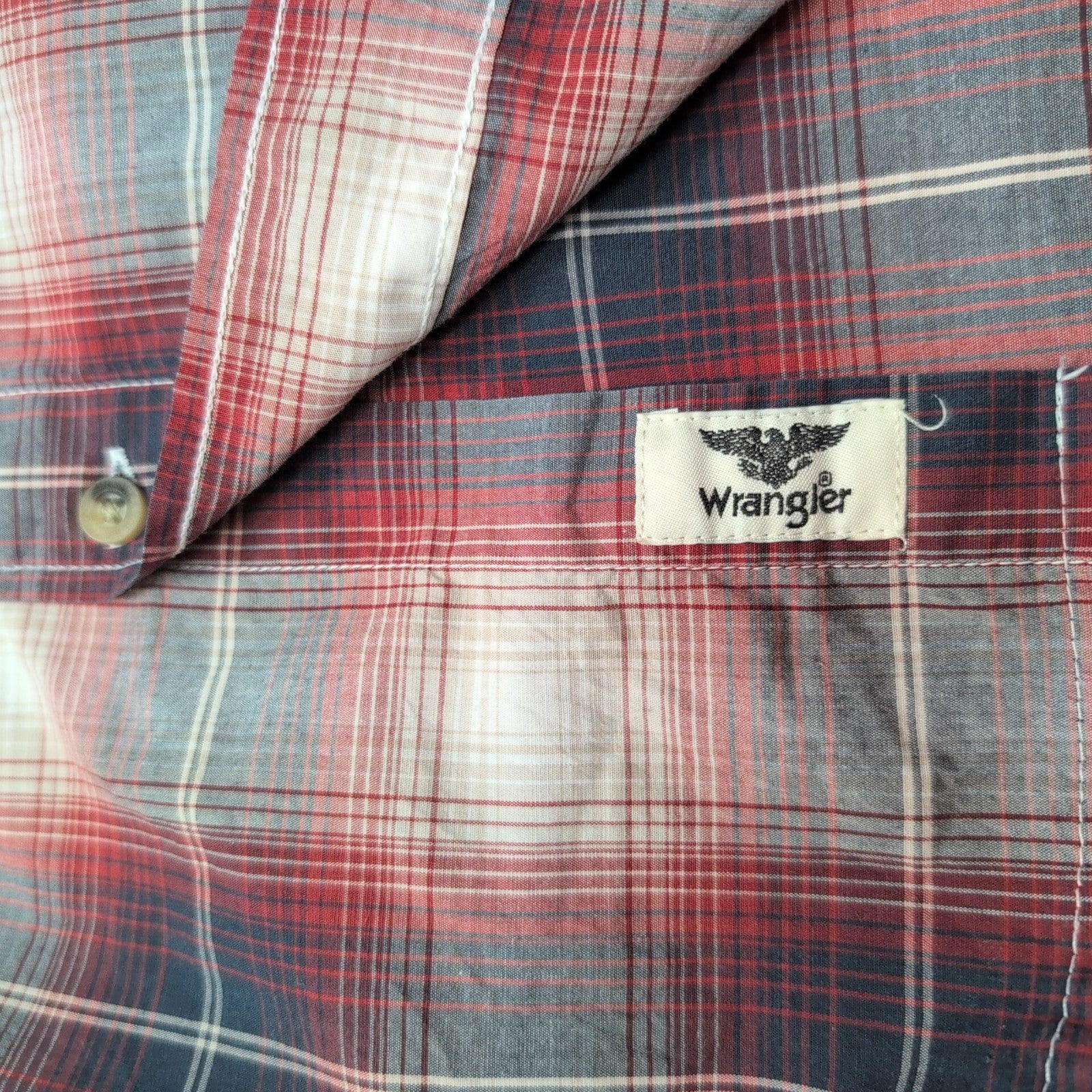Chemise Wrangler Manches Courtes Rouge et Grise à Poches Stretch Taille L
