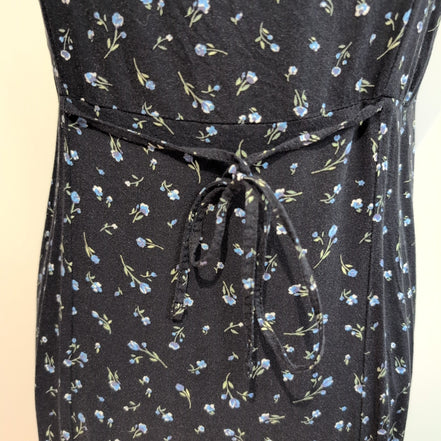 Robe d'été H&M Longue Noire Fleurie Viscose Bretelles Réglables M