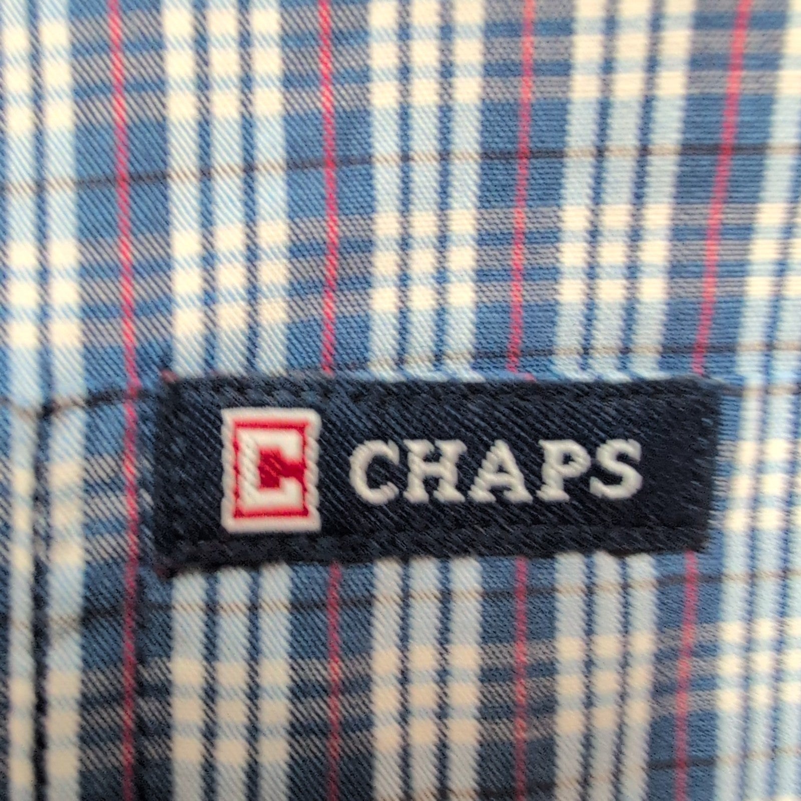 Chemise Chaps modèle Easy Care carreaux bleu et rouge poche M