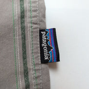 Chemise Patagonia modèle Western coton biologique grise rayures vertes M
