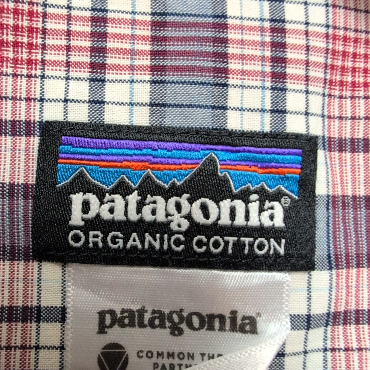 Chemise Patagonia L carreaux bleu rouge blanc coton organique manches longues