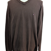 Pull Tommy Hilfiger Col V Marron Chocolat - Taille XXL (Étiquette XLTG)