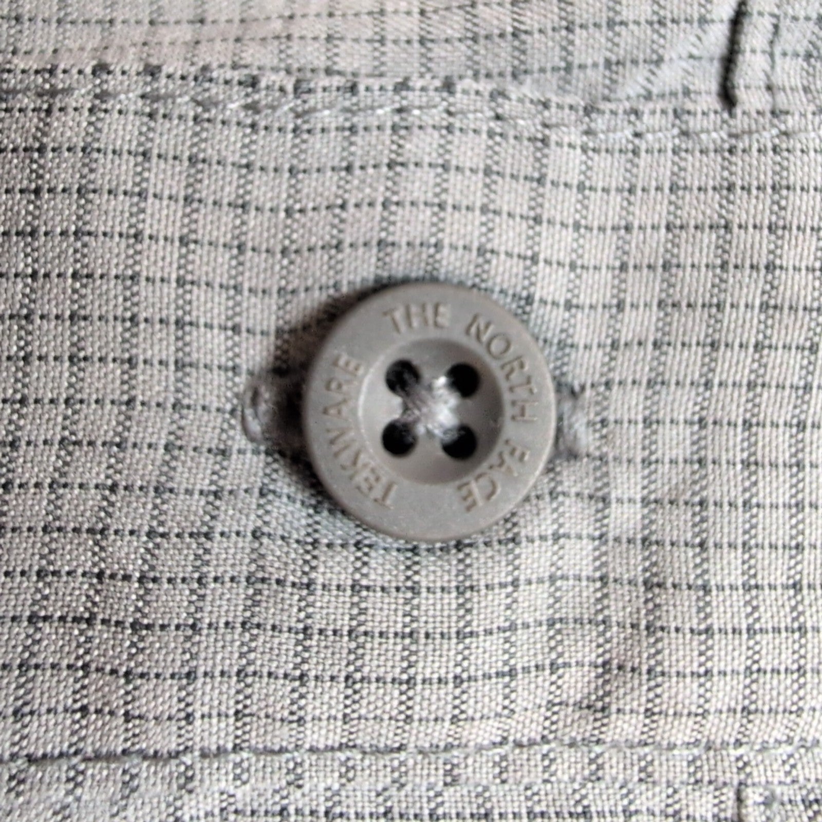 Chemise The North Face modèle technique modal gris micro carreaux XL