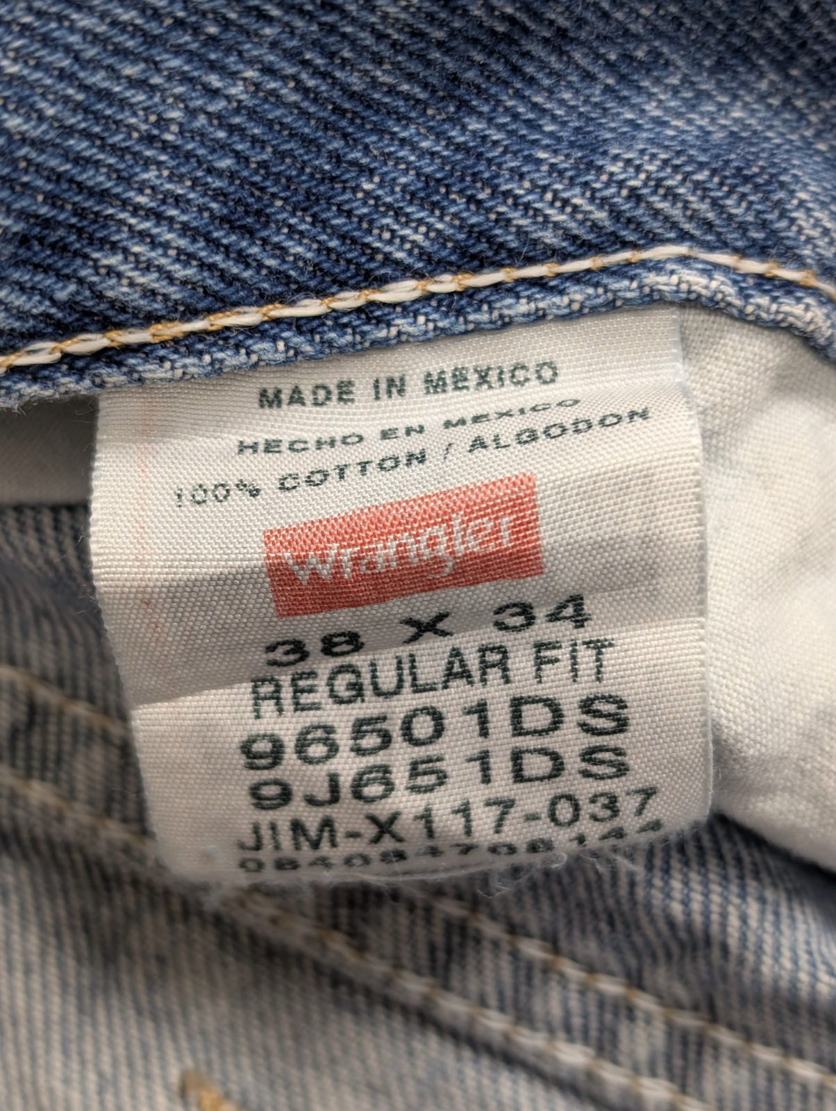 Jean WRANGLER Vintage 🤠 Taille W38 L34 🤠 Regular Fit Bleu - 100% Coton Robuste