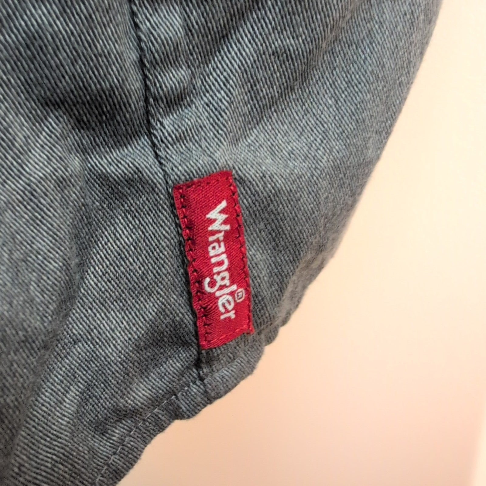 Chemise Wrangler Manches Courtes Grise à Poches Stretch Taille 3XLTG
