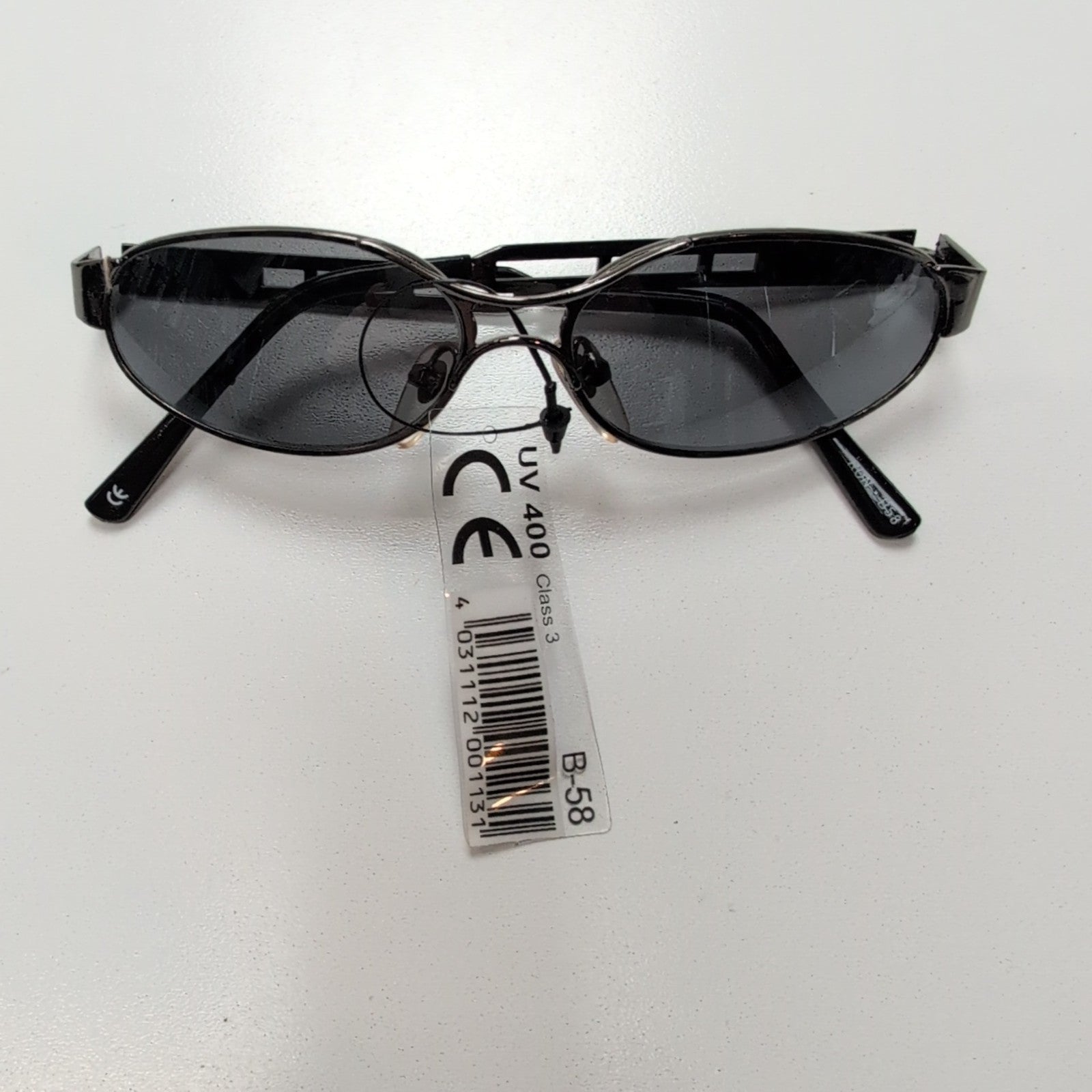 Lunettes de soleil Kaida Y2K Ovales Métal Chromé Gris Foncé Branches Larges