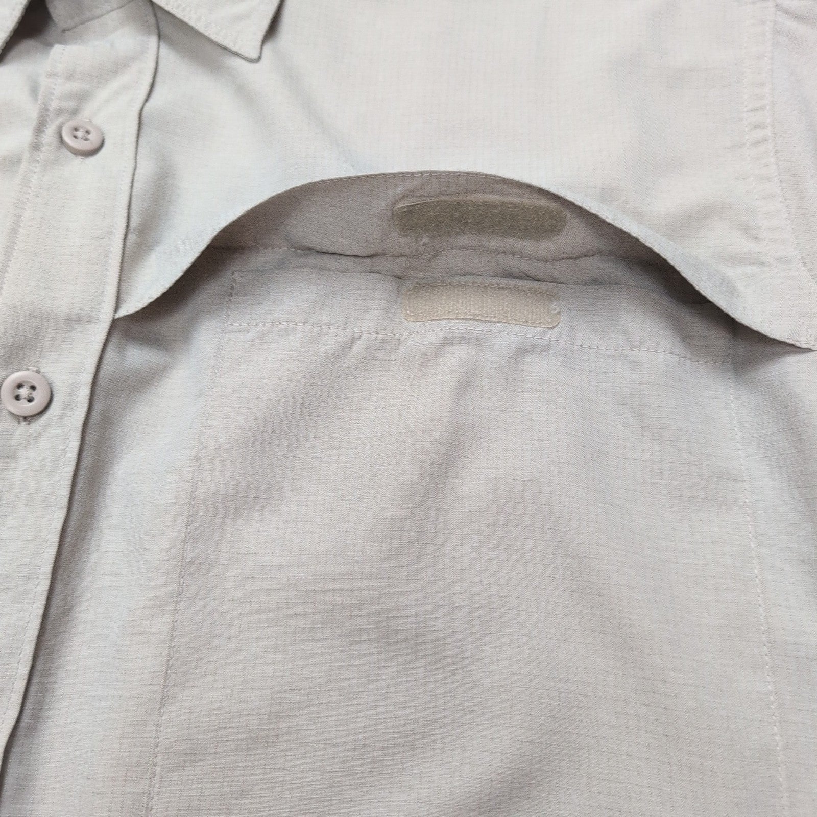 Chemise Wrangler Manche Courte Crème Nylon Taille L Deux Poches