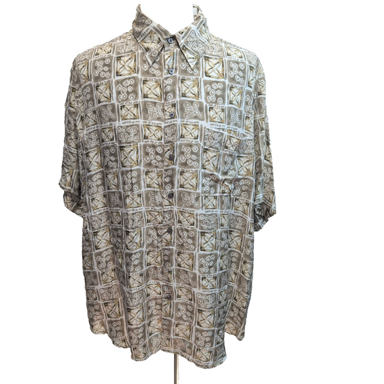 Chemise hawaïenne Roundtree & Yorke taille 2XL beige motif géométrique