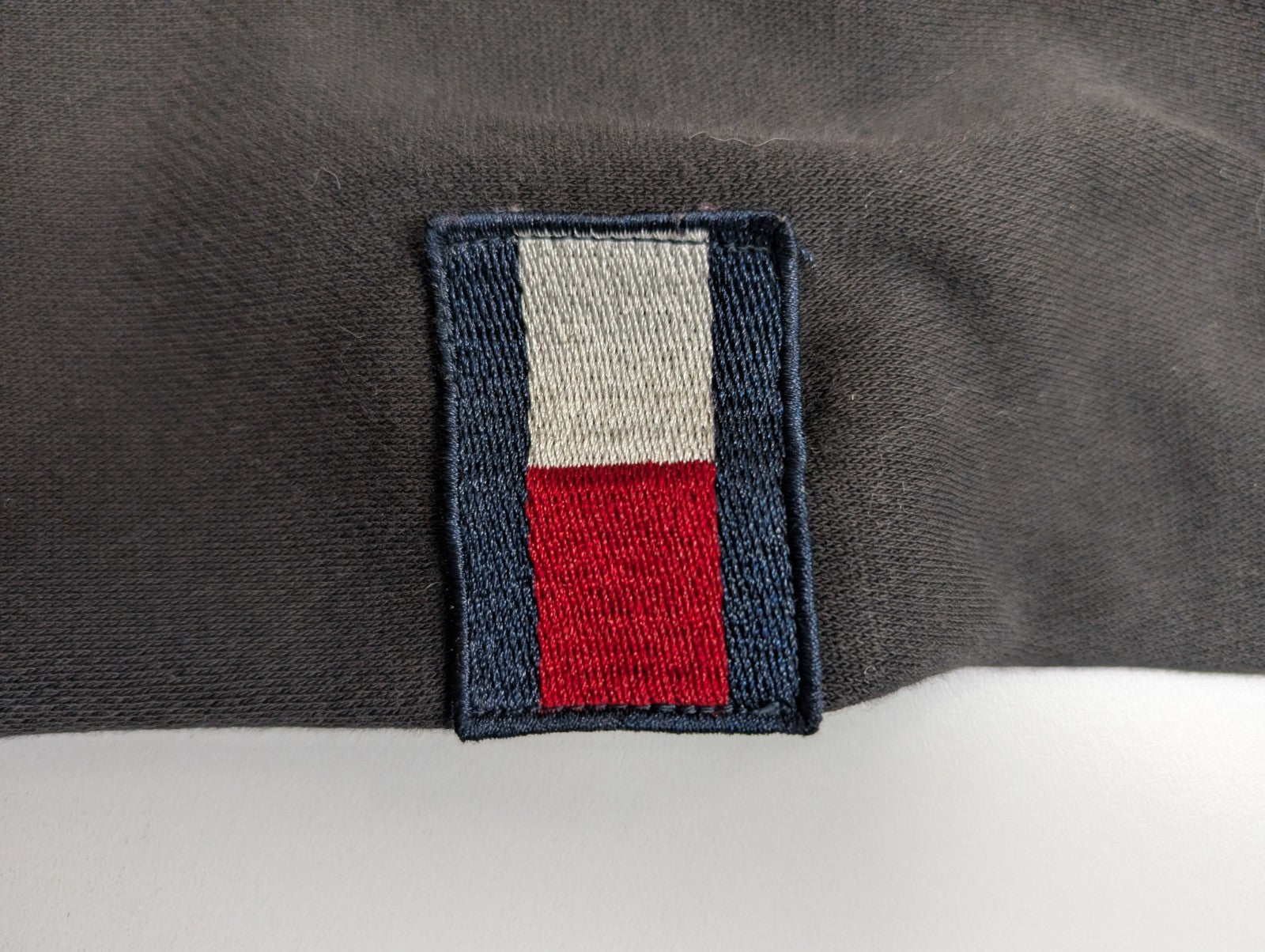 Veste à Capuche Zippée Tommy Hilfiger Homme Noir S | Passes-Pouces
