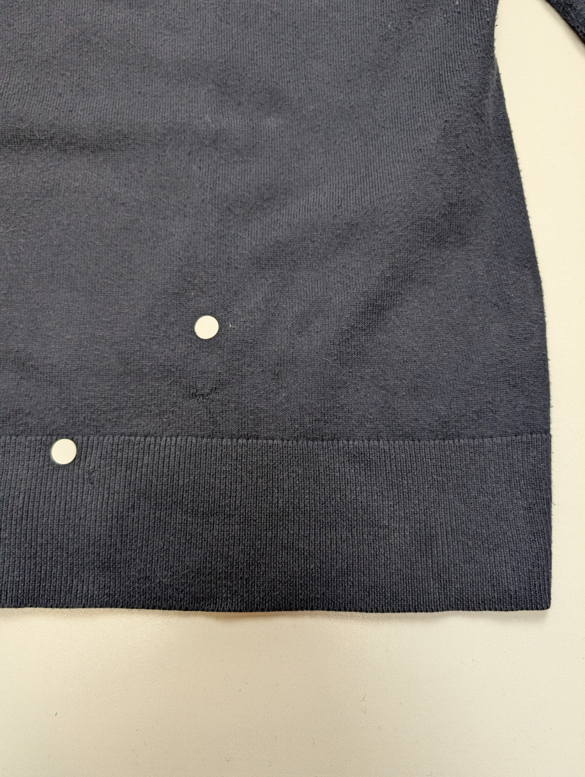 Pull Fin Tommy Hilfiger Femme Col V Bleu Taille S Logo Brodé