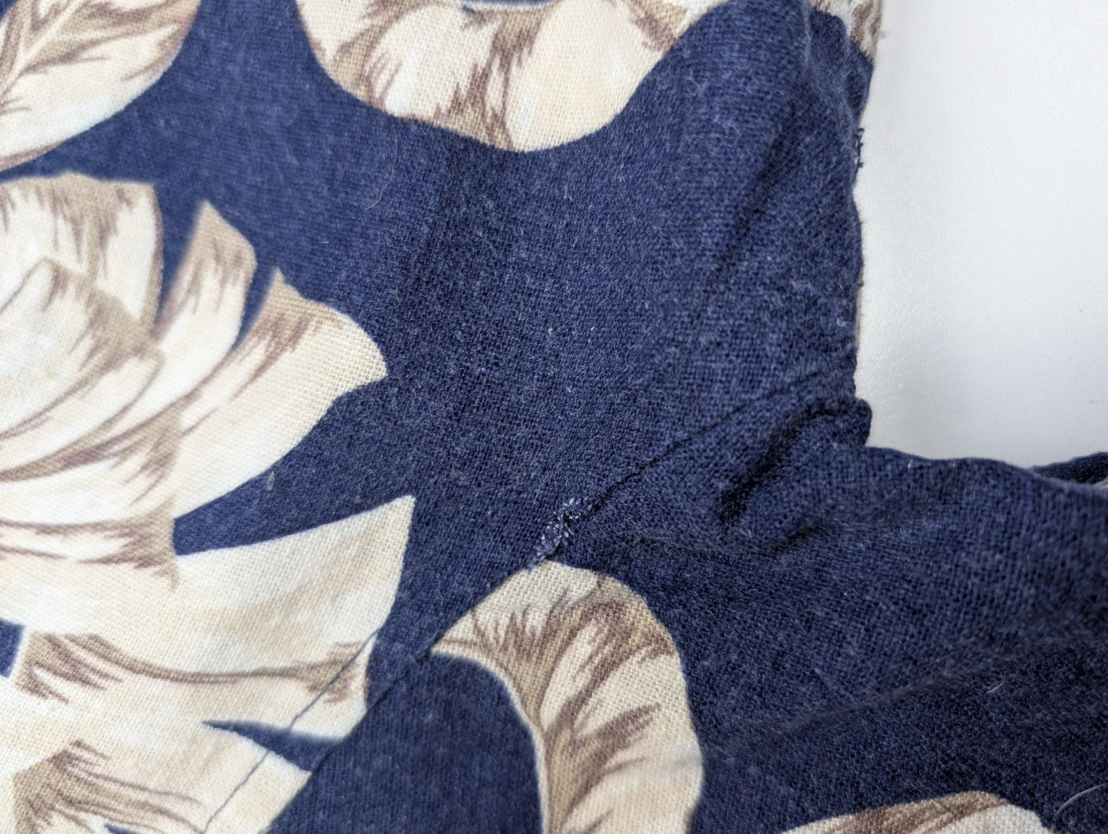 Chemise Hawaïenne VINTAGE SILK Marine & Blanc Cassé - Taille M