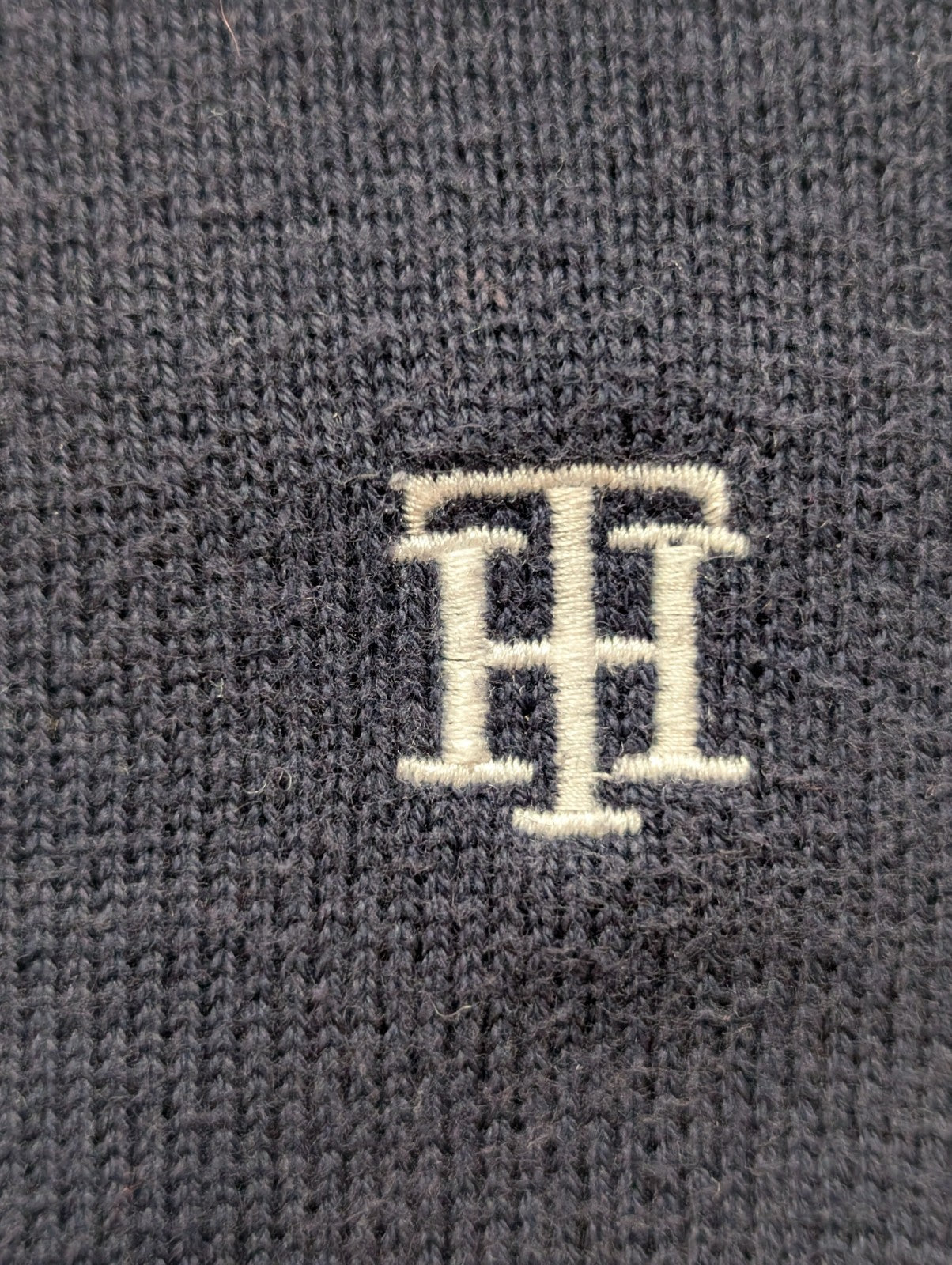 Gilet Boutonné Tommy Hilfiger Bleu Marine & Blanc Logo Brodé - Taille M
