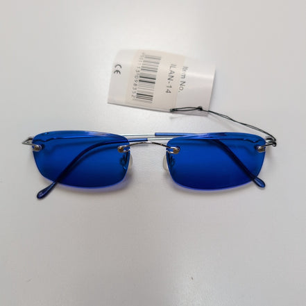 Lunettes de soleil rectangulaires Y2K branche fine métal gris brillant 💎